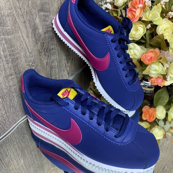 nike cortez blue void